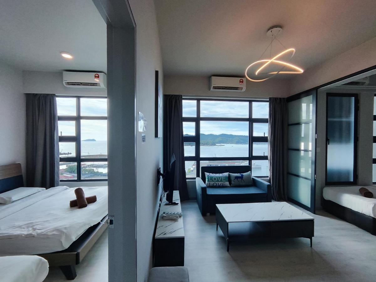 Jesselton Quay Suites コタキナバル エクステリア 写真