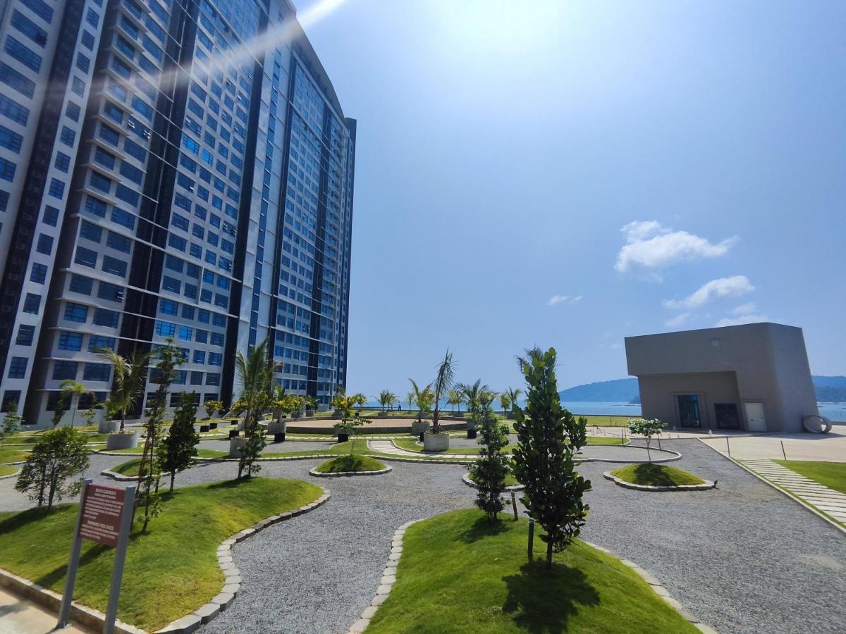 Jesselton Quay Suites コタキナバル エクステリア 写真