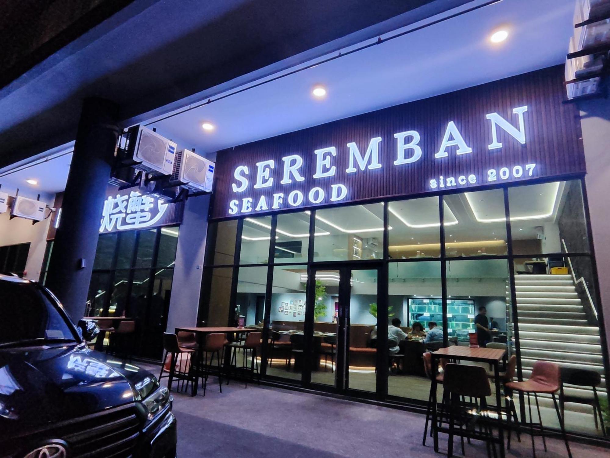 Jesselton Quay Suites コタキナバル エクステリア 写真